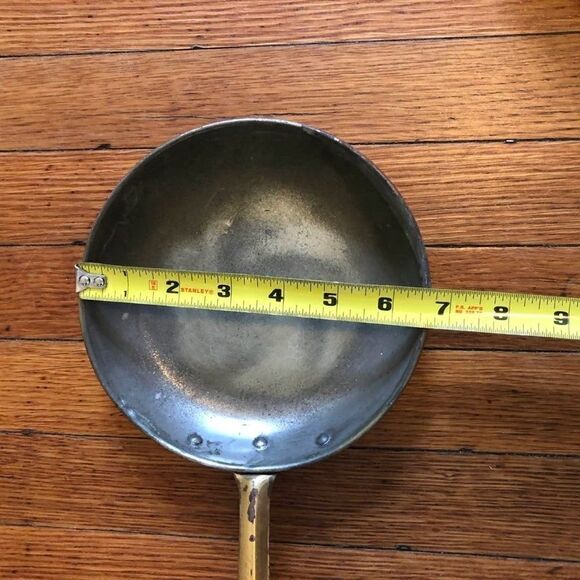 Vintage Cooper Set of 3 Pepper Shake Frying Pan - Picture 3 of 8